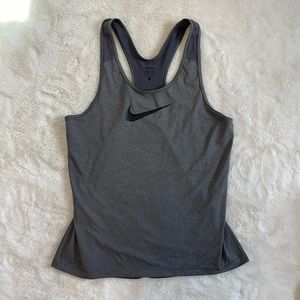 Nike Dry-Fit razor back workout tank top (L)